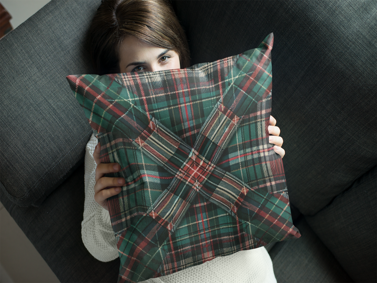 Plaid Pattern Throw Pillow